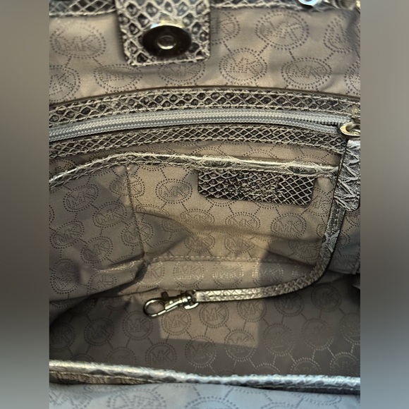 MICHAEL by Michael Kors Silver Snakeskin Purse - Picture 6 of 9